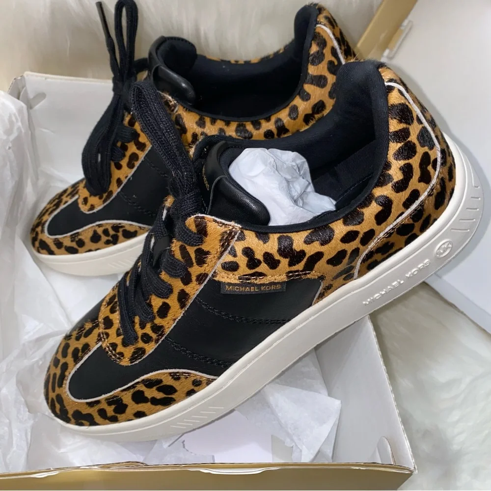 Michael Kors sneakers size 9.5 woman